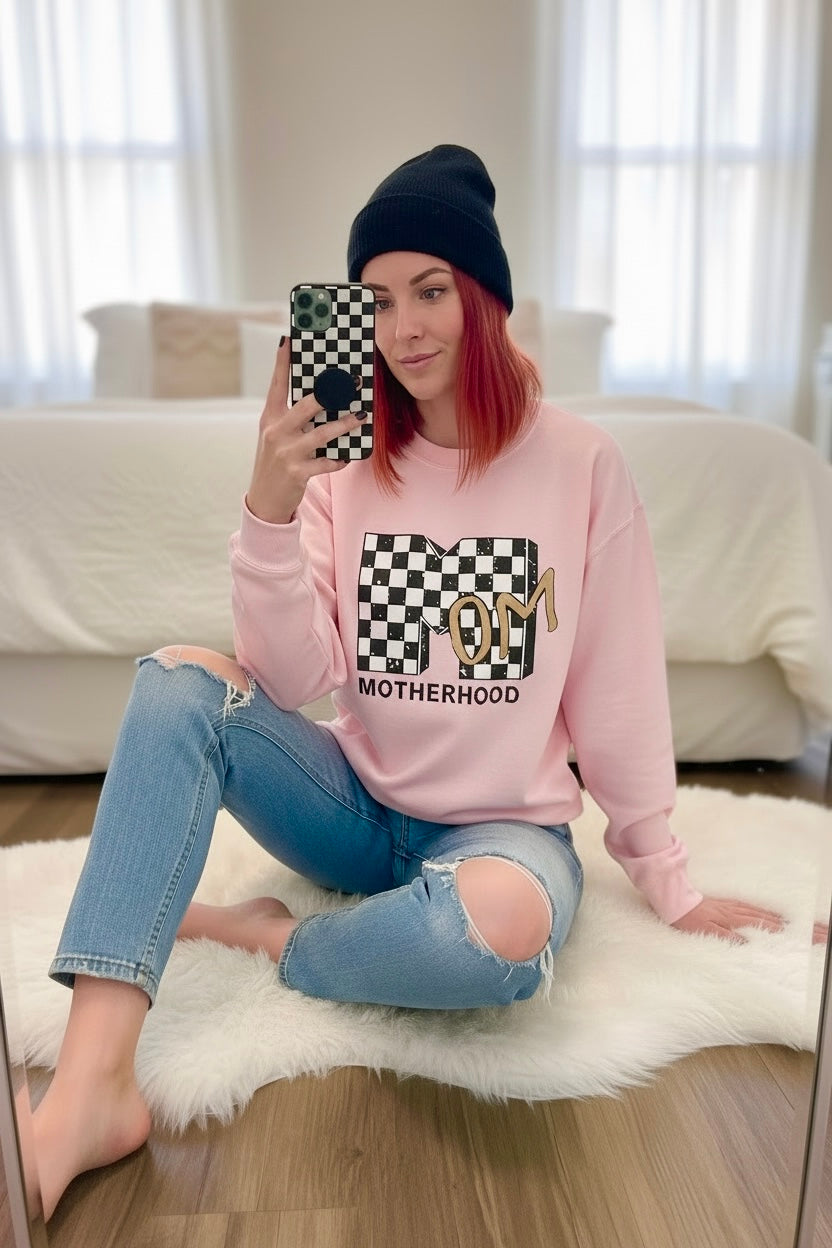 Mtv Mom Heavy Blend™ Crewneck Sweatshirt